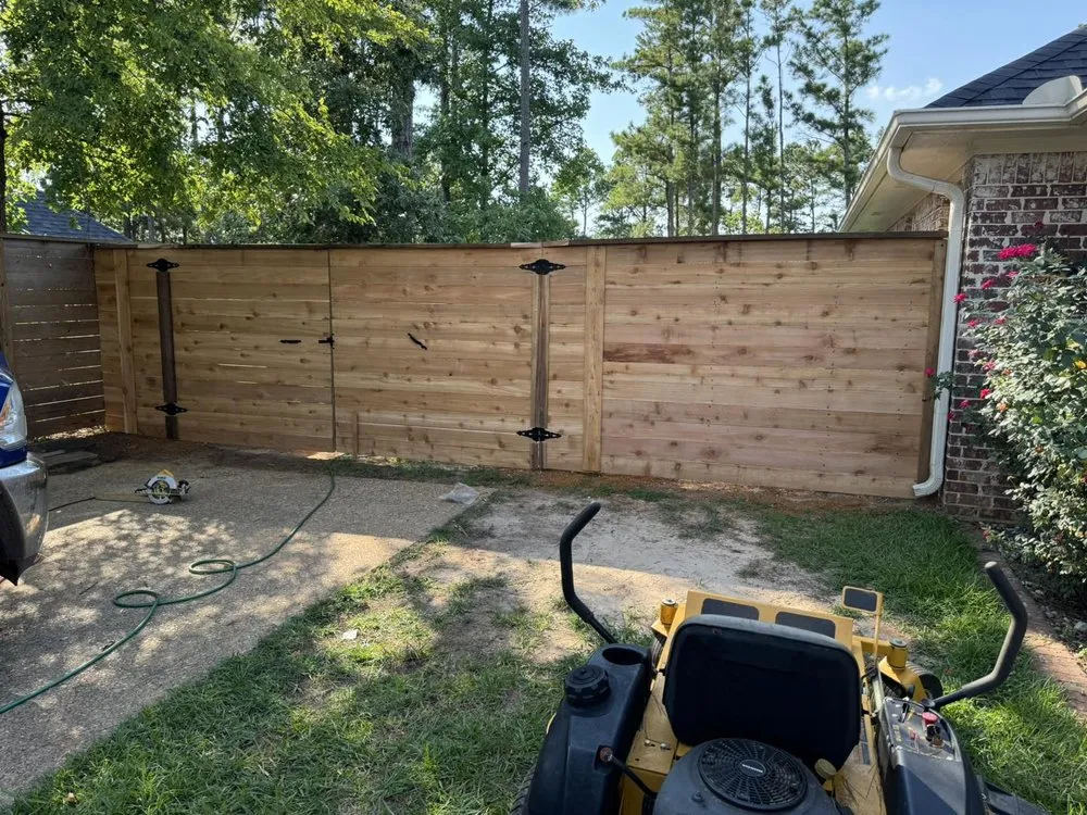 Custom yard cleanup service experts serving Nacogdoches, TX - Perfect Fence Services