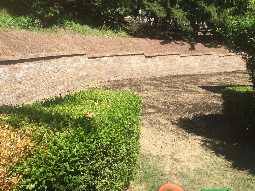 Top-rated outdoor landscaping in Gibsonia, PA by Perfect Image Landscape & Excavation