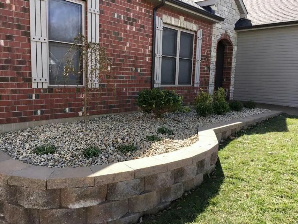 Affordable lawn care service experts serving Wentzville, MO - Perfect Image Total Lawn Management