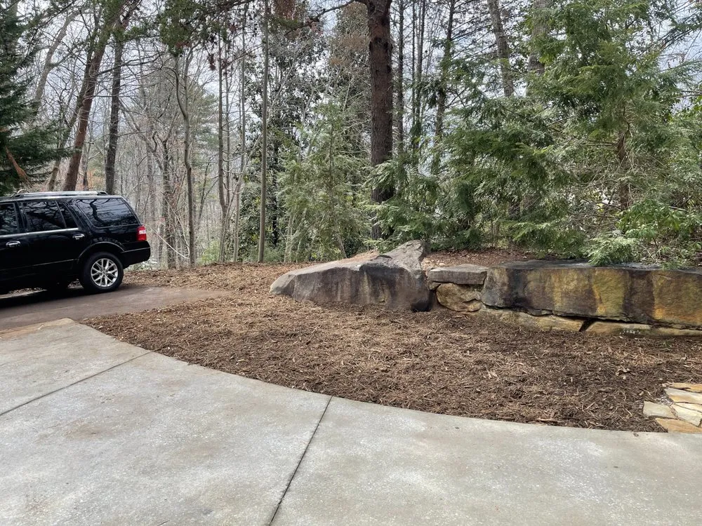 Reliable yard cleanup service in Central, SC - Perfect Images Landscaping