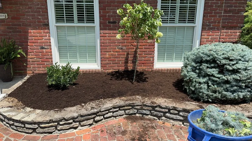 Top-rated landscape design for beautiful yards across Louisville, KY - Perfect Land Management