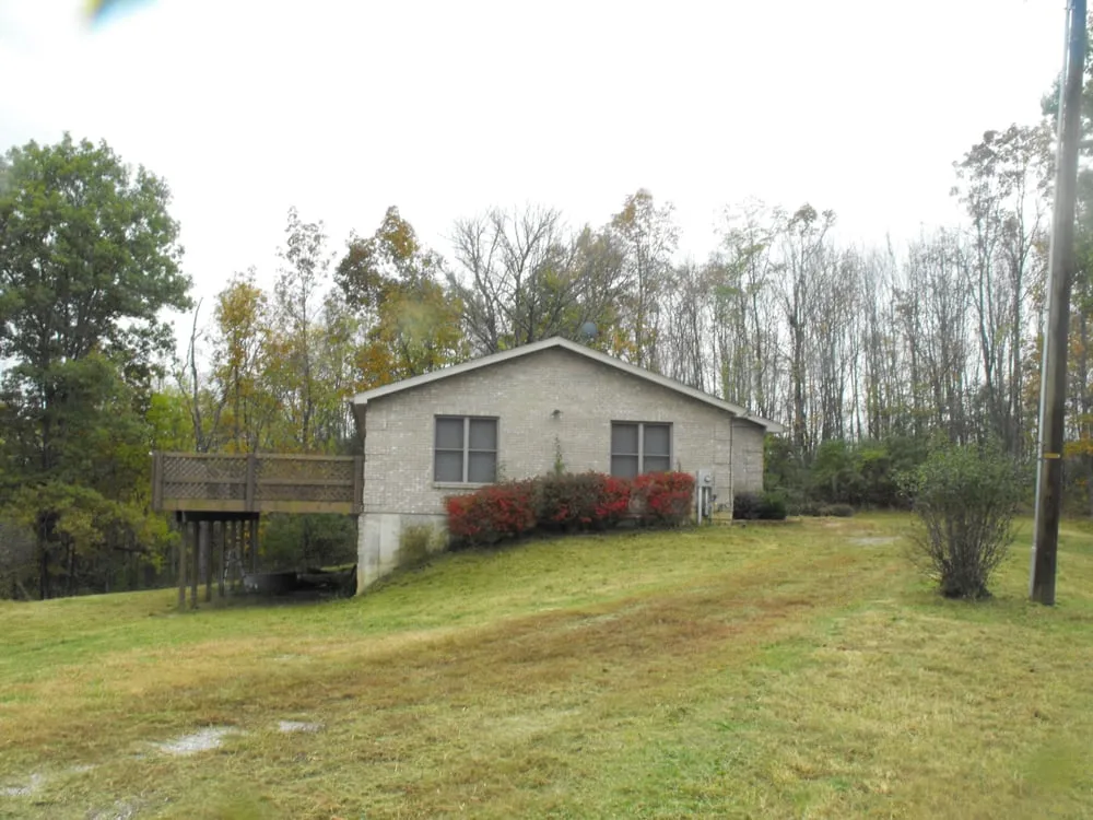 Custom lawn care service in Williamstown, KY - Perfect LawnCare