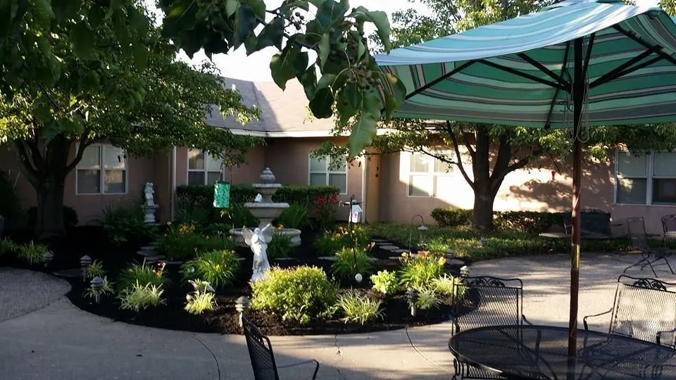 Local lawn care service in Williamstown, KY by Perfect LawnCare