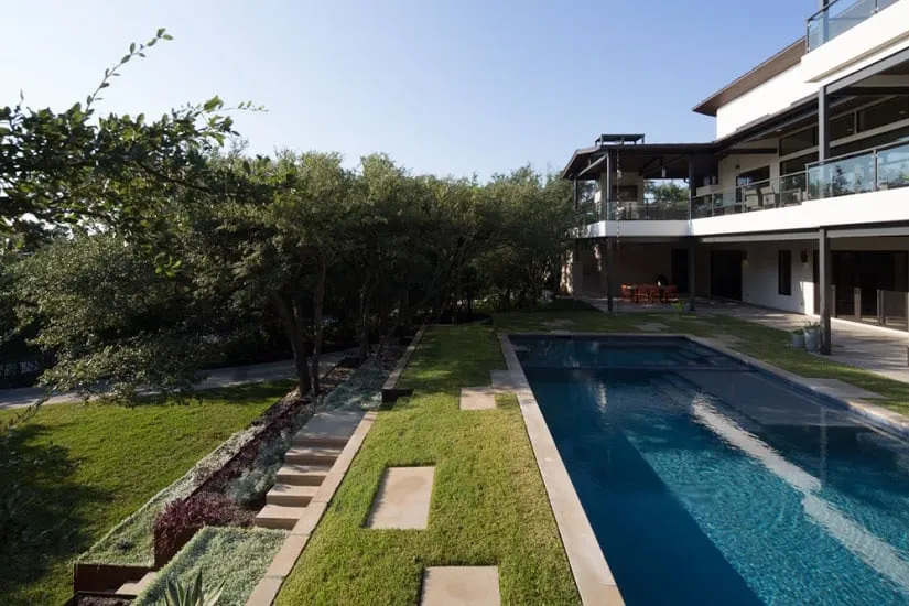 Affordable yard cleanup service with custom design across Austin, TX - Perfect Lawns & Landworks