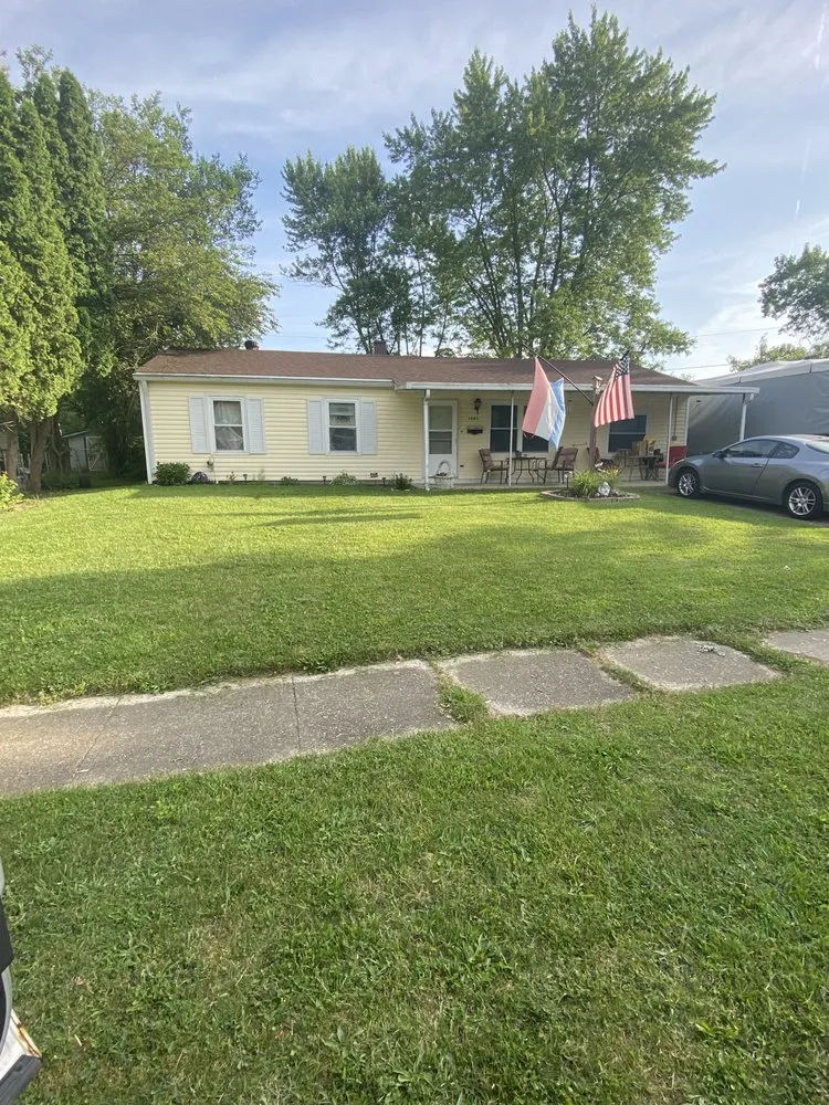 Trusted yard cleanup service experts serving Englewood, OH - Perfect Lawns