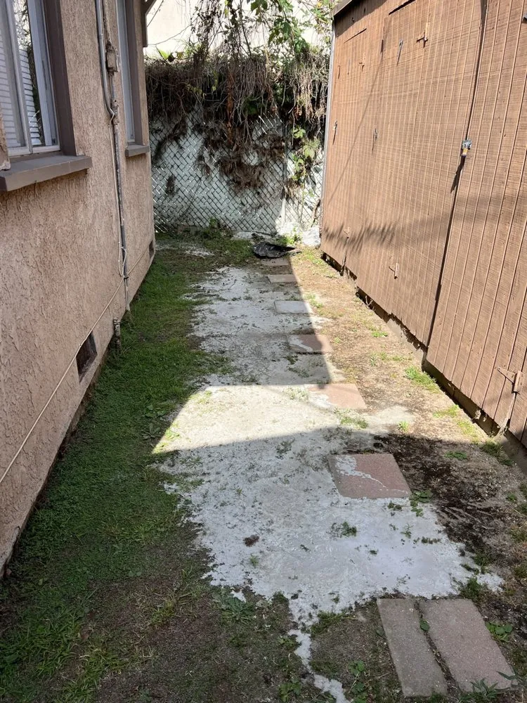 Affordable residential landscaping experts serving Cerritos, CA - Perfect Line Remodeling