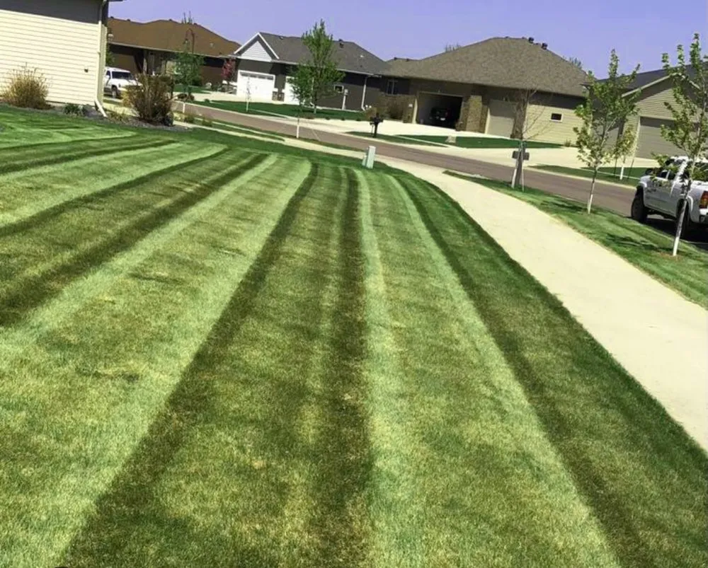 Affordable yard maintenance with custom design in Vancouver, WA by Perfect Mowing