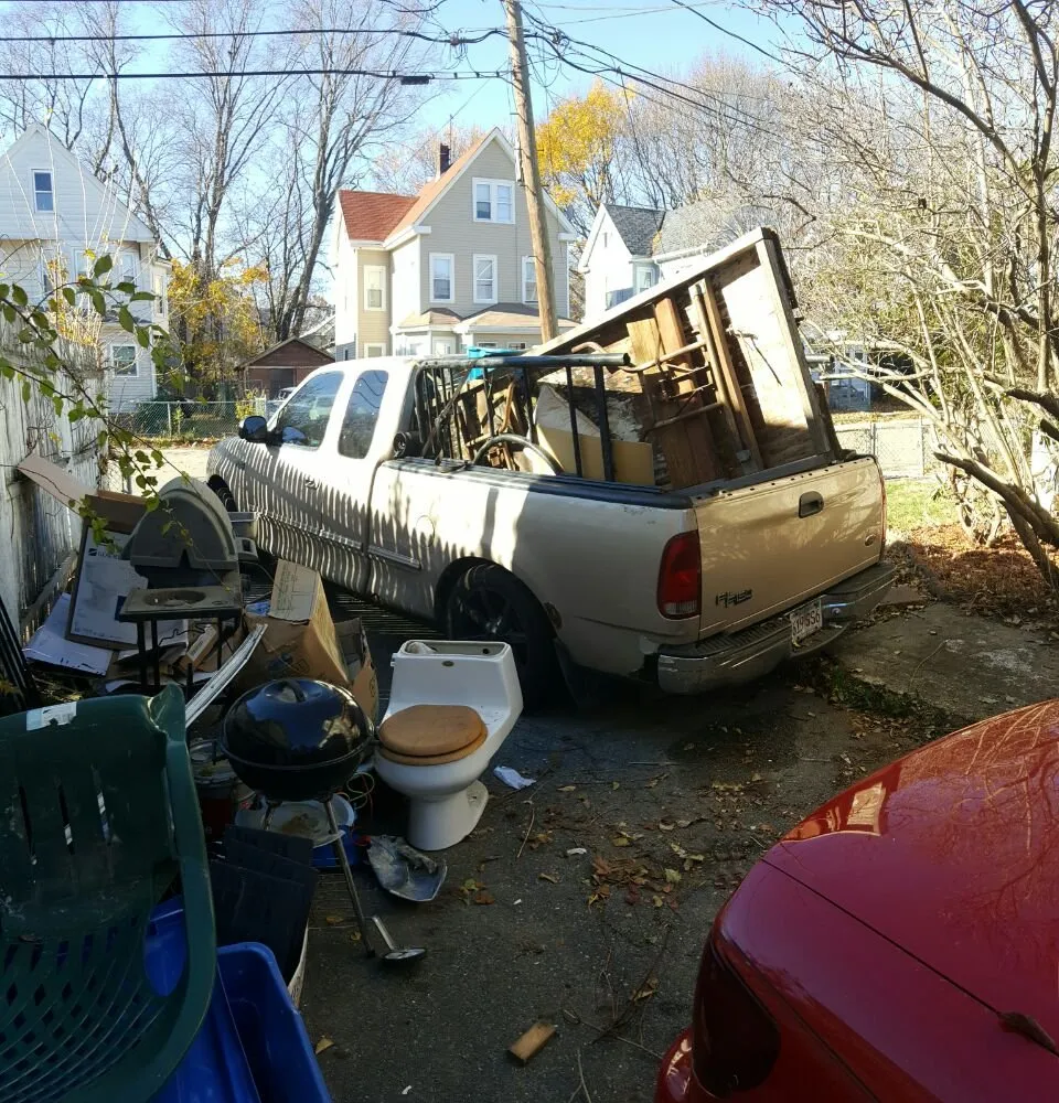 Trusted yard cleanup service experts serving Boston, MA - Perfect Odd Jobs