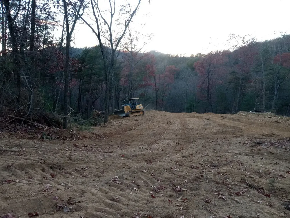 Affordable lawn care service in Pigeon Forge, TN - Perfect Path Grading