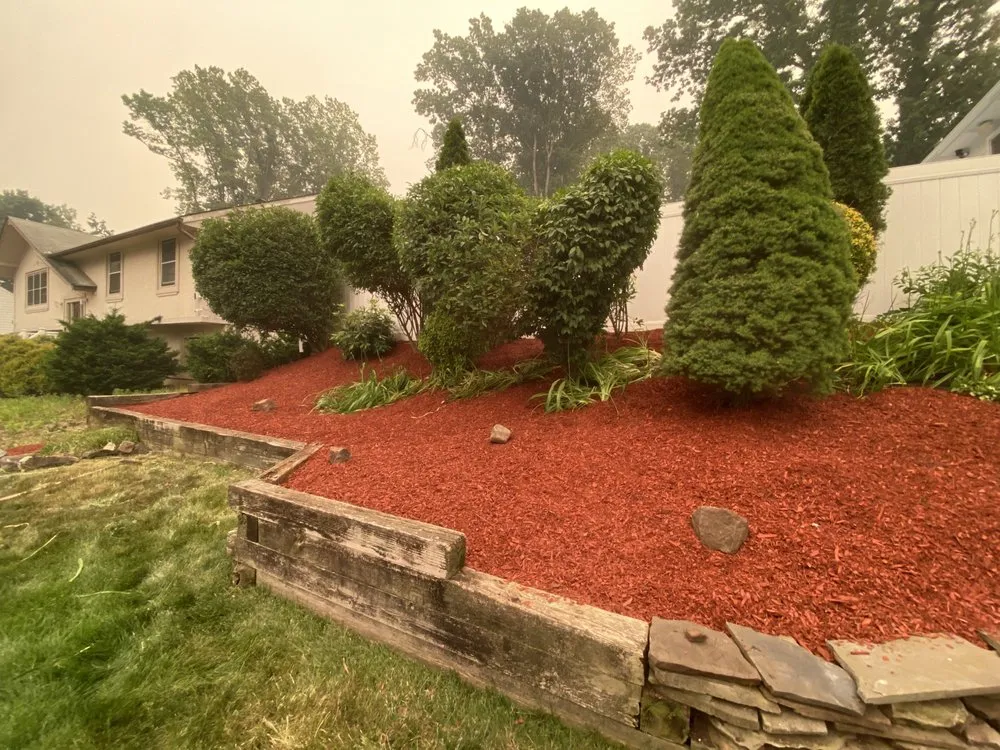 Local yard maintenance in Edison, NJ - Perfect Touch Contracting