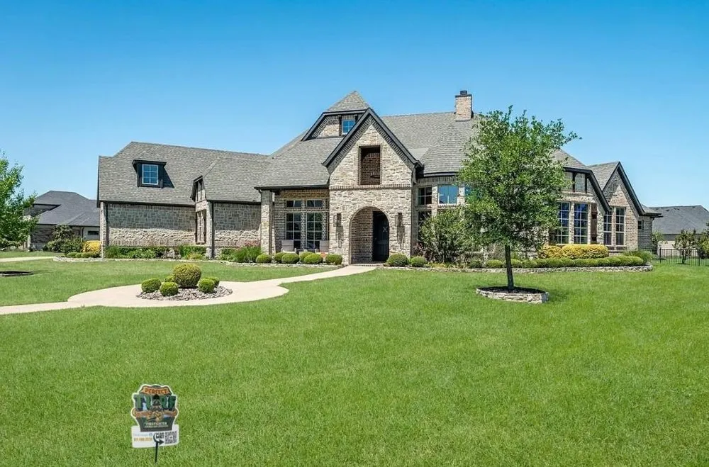 Professional landscaping services in Frisco, TX - Perfect Turf