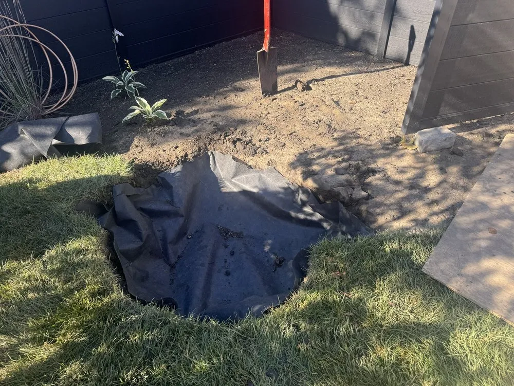 Expert garden landscaping in Des Plaines, IL by Perfect Turf Landscaping