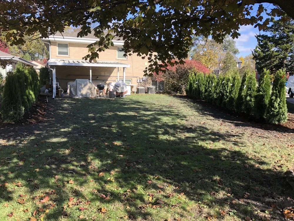 Custom landscape design for homes in Des Plaines, IL by Perfect Turf Landscaping