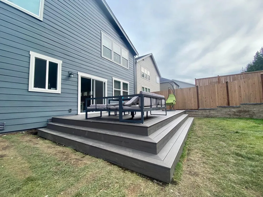 Expert yard cleanup service for outdoor upgrades across Tarzana, CA - Perfect View Builders