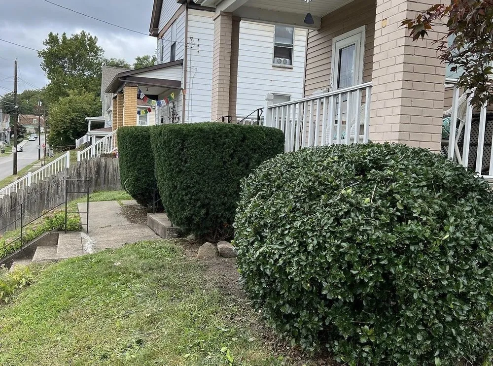 Affordable residential landscaping experts serving Pittsburgh, PA - Perfect Yard Lawn Care