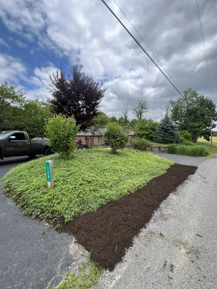 Local garden landscaping experts serving Pittsburgh, PA - Perfect Yard Lawn Care