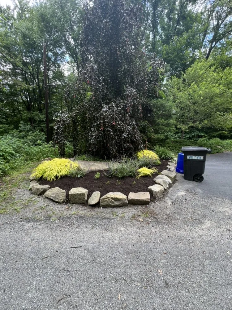 Local lawn mowing service with custom design across Pittsburgh, PA - Perfect Yard Lawn Care