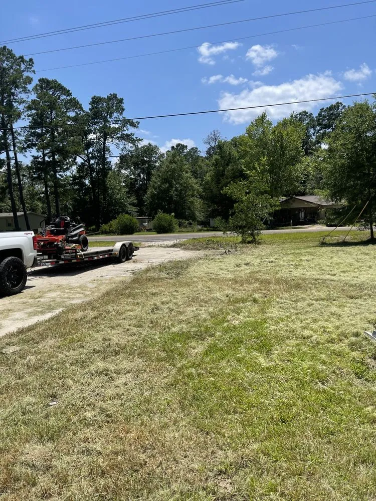 Reliable yard maintenance experts serving Vidor, TX - Perfection Lawn Management