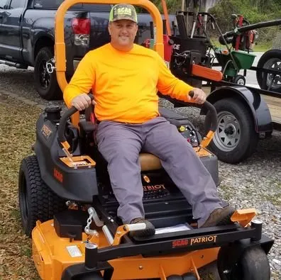 Professional garden landscaping in Palm Coast, FL - Perfectionists Lawn by Chad