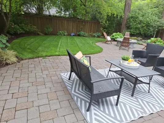 Perfexion Landscape Maintenance Logo