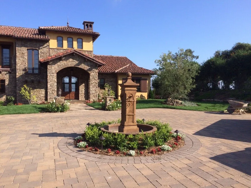 Professional residential landscaping in Santa Paula, CA - Performance Landscape