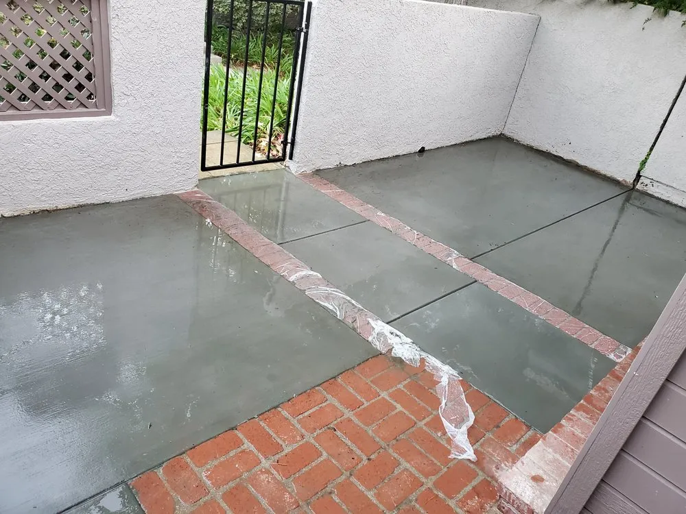 Expert yard cleanup service with custom design across Thousand Oaks, CA - PermaGreen Landscaping