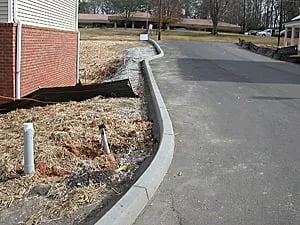 Custom lawn mowing service in Portland, OR by Permanent Edge