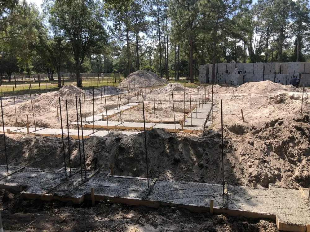 Custom yard cleanup service in Clewiston, FL - Permits By Jessy