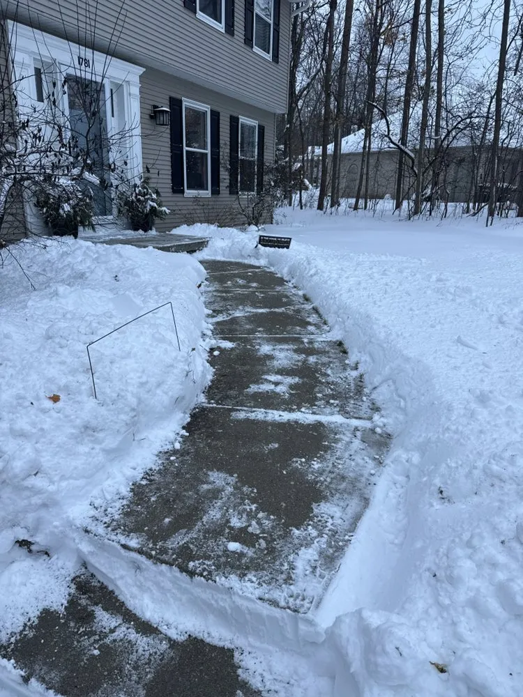 Trusted garden landscaping in Bellevue, WI - Perr Oasis Lawn & Snow Services