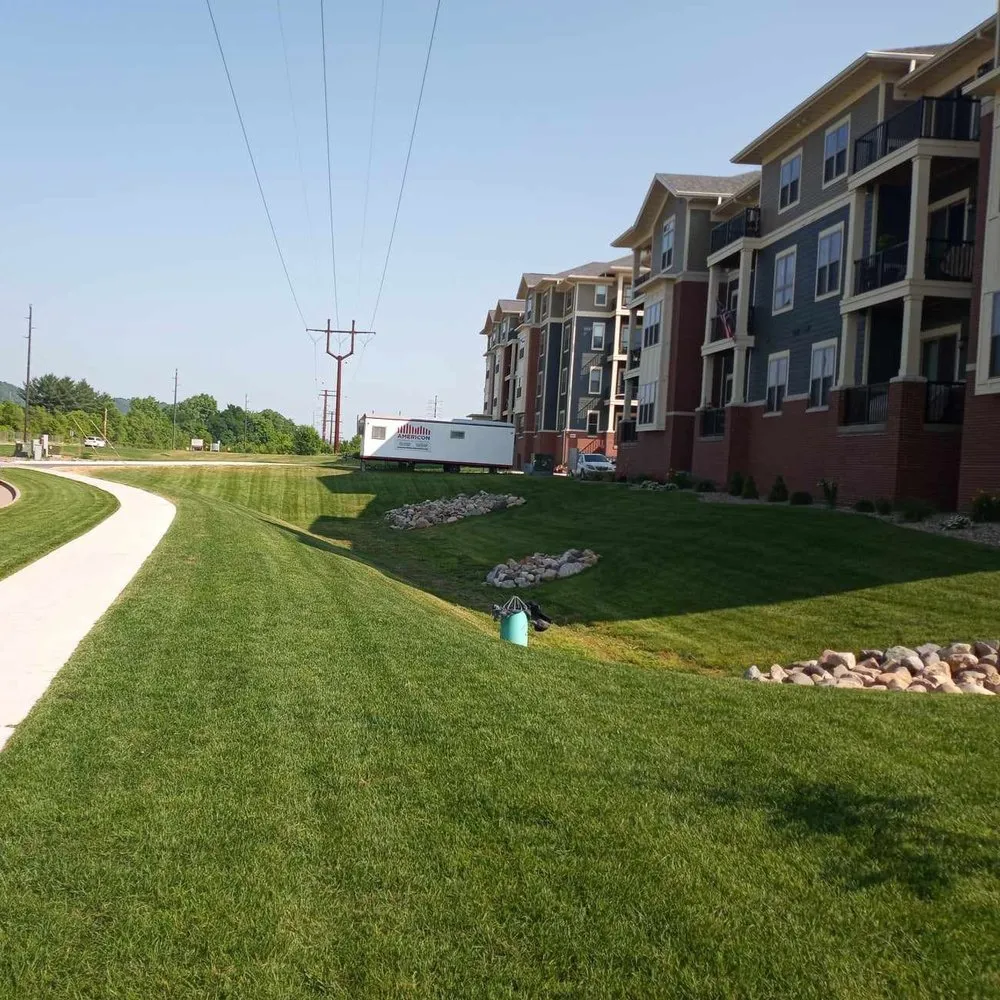 Top-rated yard cleanup service in La Crosse, WI by Perrine Lawn Care Services