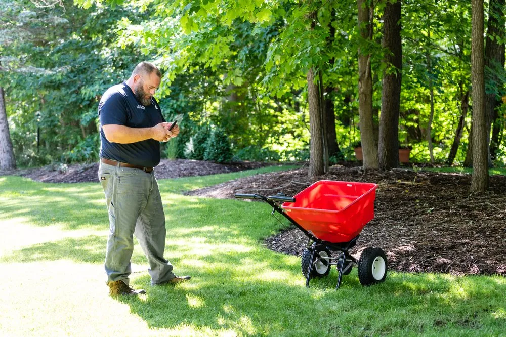 Trusted outdoor landscaping experts serving Dunlap, IL - Perring Landscape Services