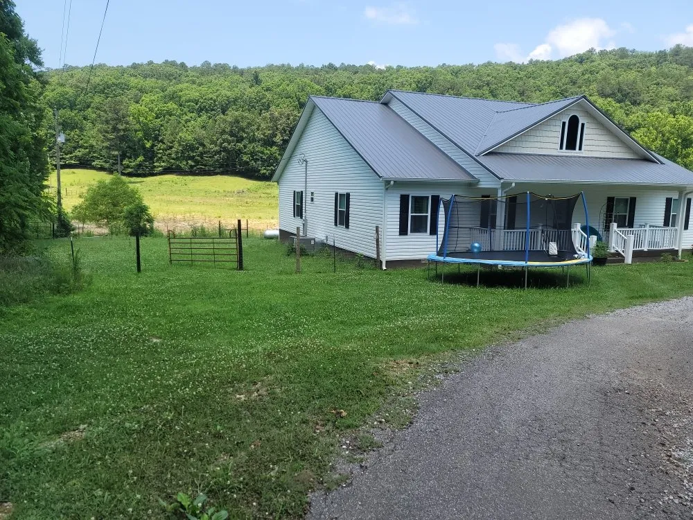 Expert landscape design experts serving Birmingham, AL - Perry Cutting Up