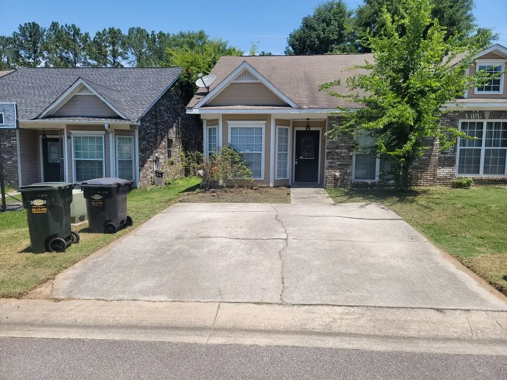 Expert landscape design for beautiful yards in Birmingham, AL by Perry Cutting Up