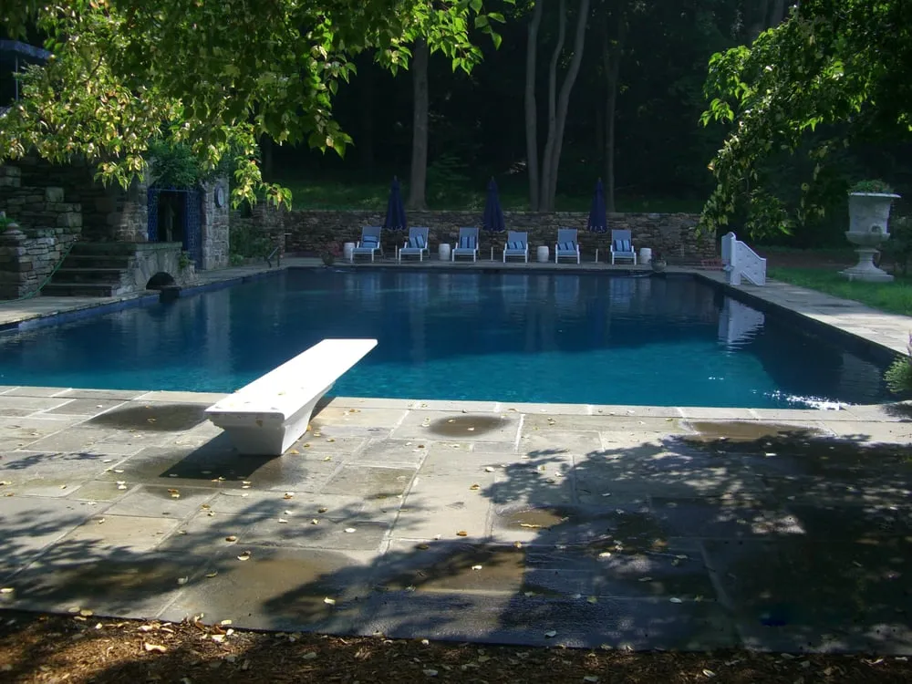 Affordable lawn mowing service experts serving Norwalk, CT - Perry Pools & Spas - A BioGuard Platinum Dealer