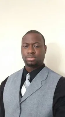 Perry's Everything Logo