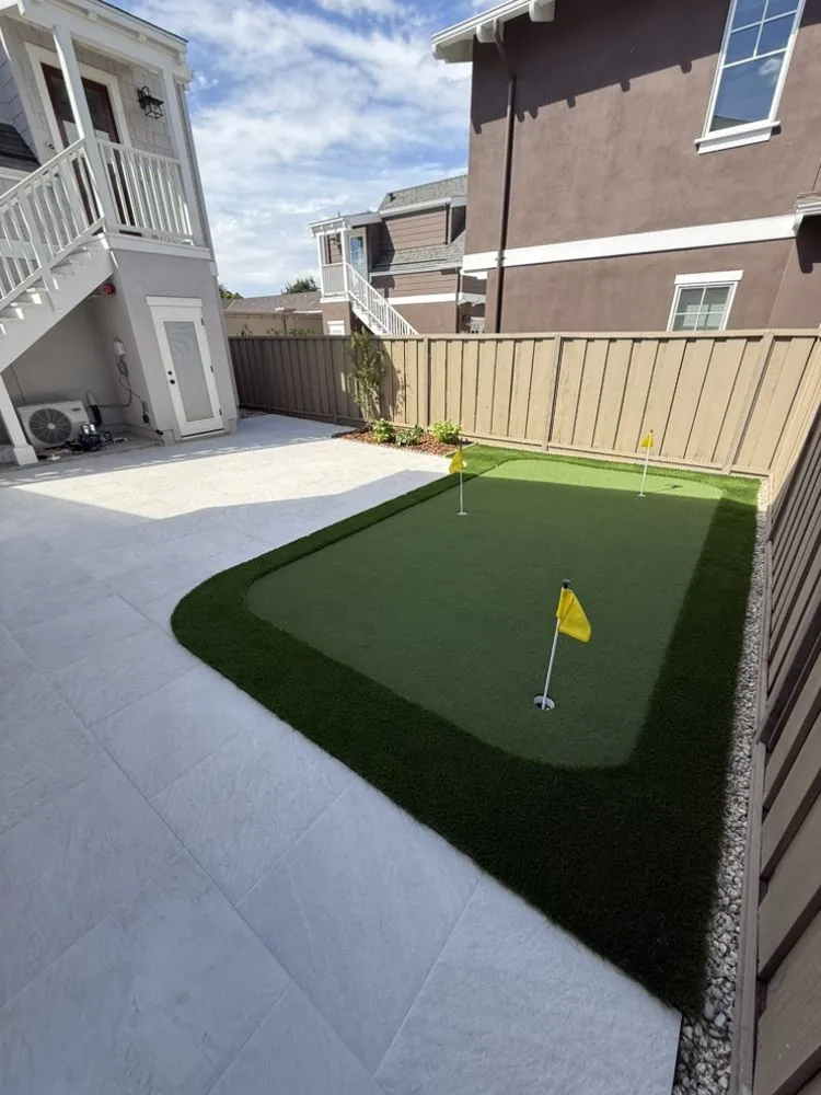 Professional landscape design for year-round maintenance in Sunnyvale, CA by Perry's Landscape Design