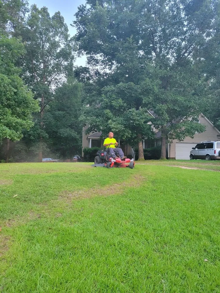 Custom yard cleanup service in Nashville, NC - Perry's Lawn Care