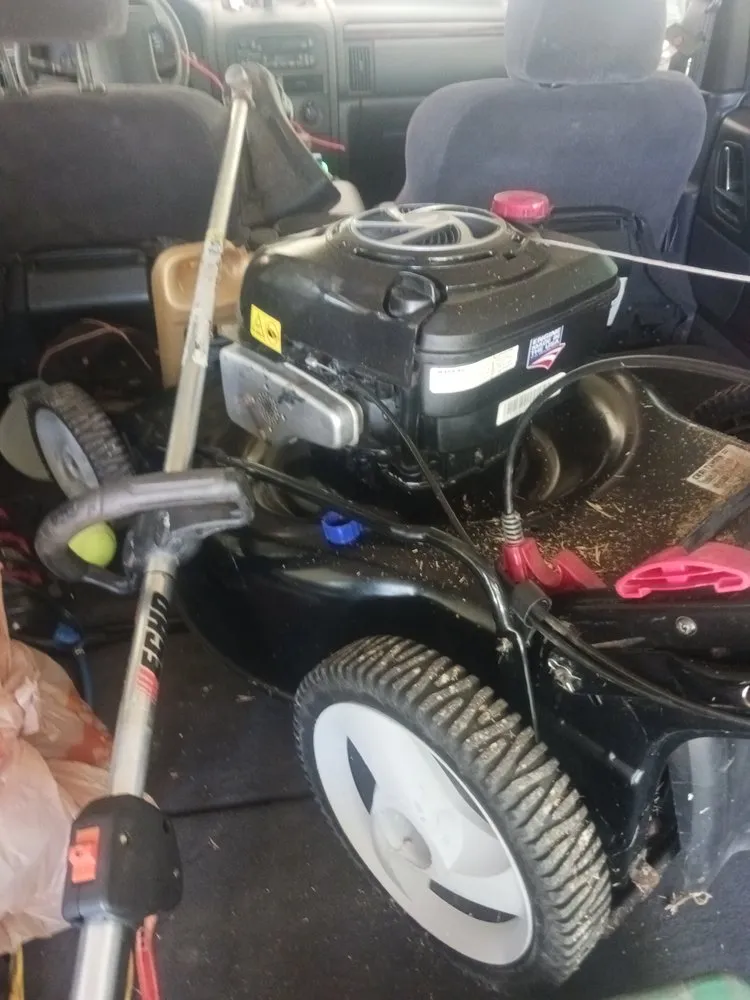 Reliable landscaping services experts serving McGregor, TX - Perrys lawn service