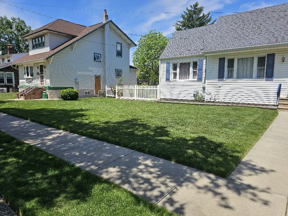 Top-rated outdoor landscaping for beautiful yards in Clementon, NJ by Personal Lawn Solutions