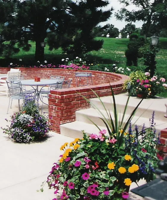 Professional garden landscaping in Colorado Springs, CO - Personal Touch Landscape & Gardening