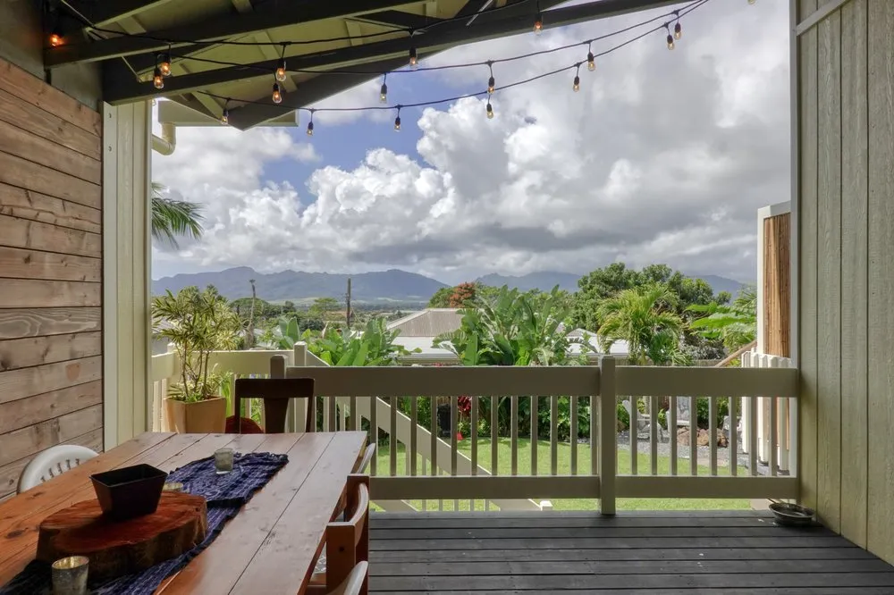 Custom outdoor landscaping experts serving Honolulu, HI - Personal Touch Landscape