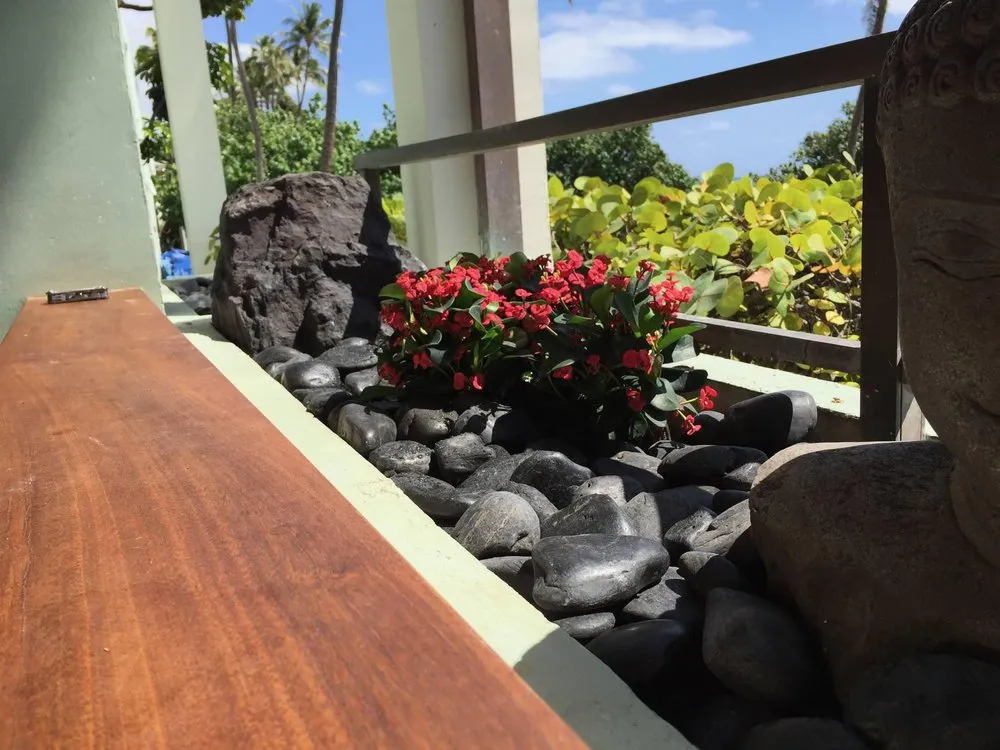 Local residential landscaping experts serving Honolulu, HI - Personal Touch Landscape