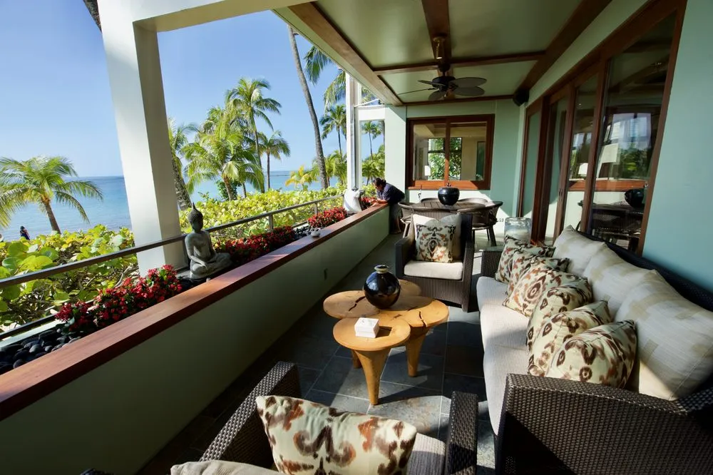 Top-rated lawn care service experts serving Honolulu, HI - Personal Touch Landscape