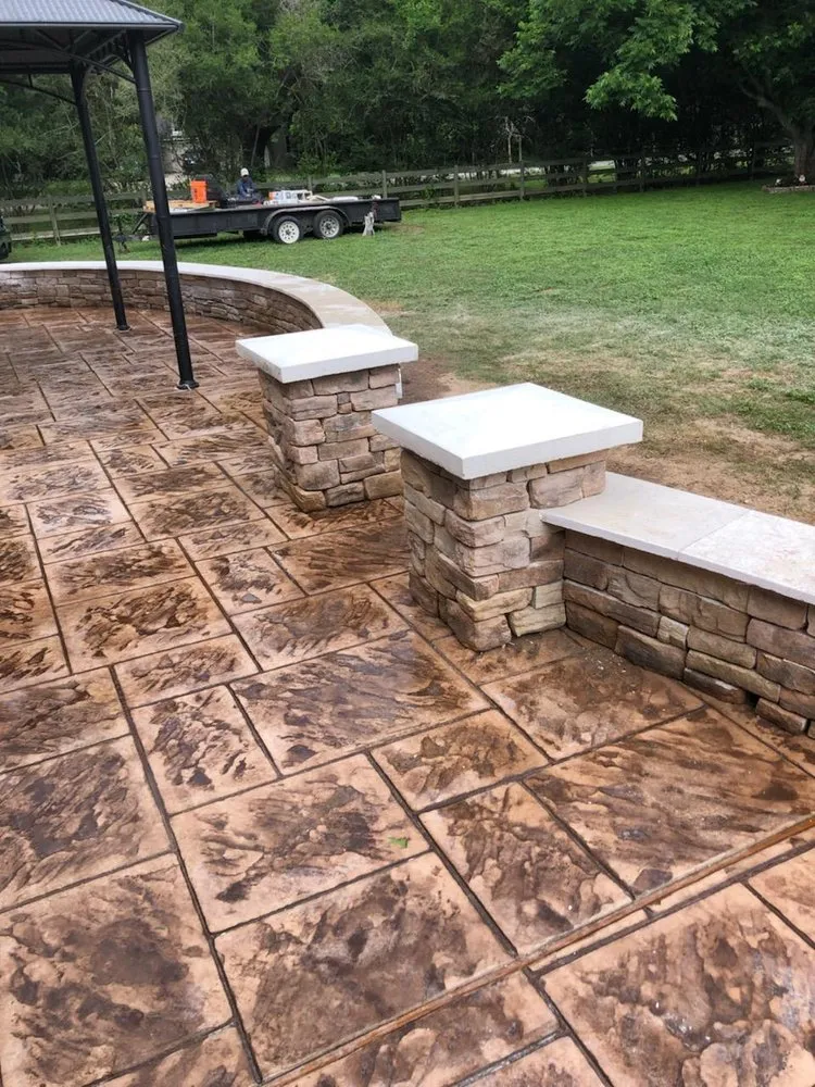 Professional outdoor landscaping experts serving Katy, TX - Personal Touch Landscape
