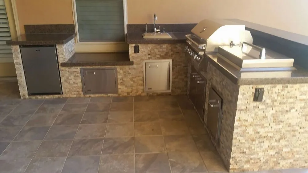 Reliable yard maintenance in Katy, TX by Personal Touch Landscape