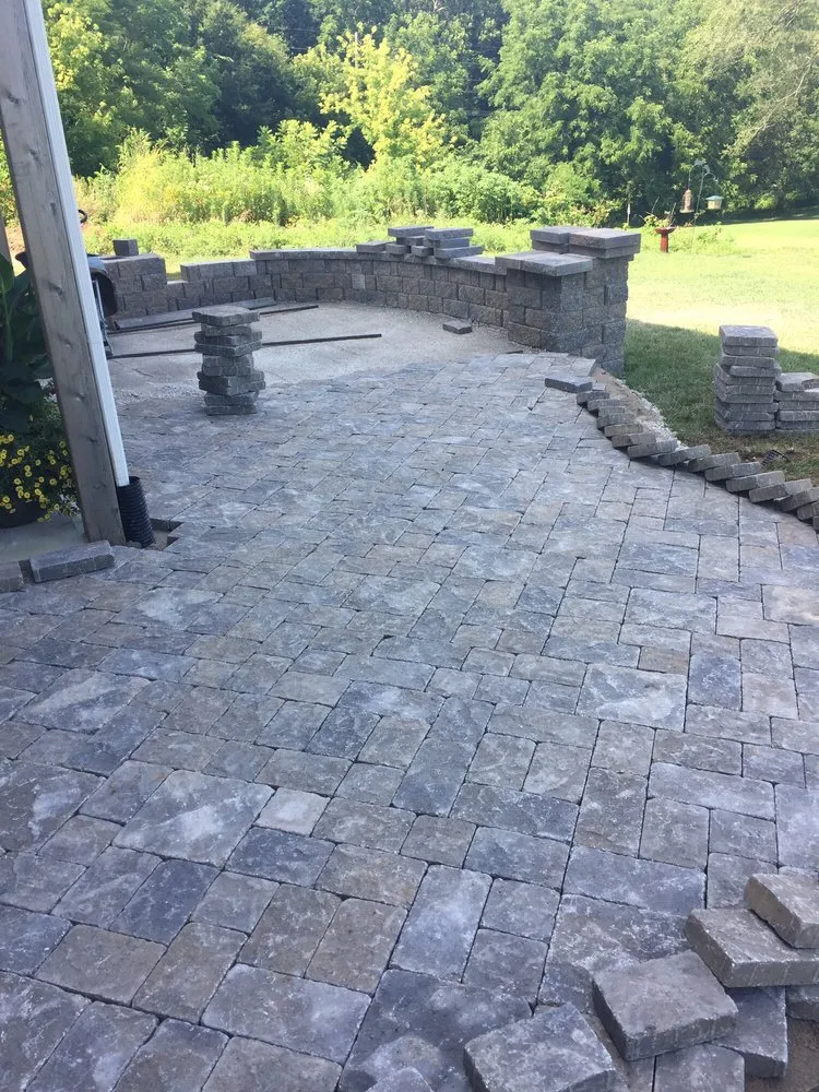Reliable outdoor landscaping in Smithville, MO - Personal Touch Landscaping