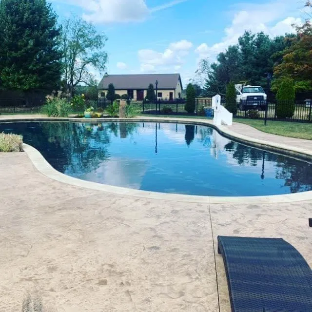 Expert yard maintenance in Elyria, OH by Personal Touch Pool and Landscape Service