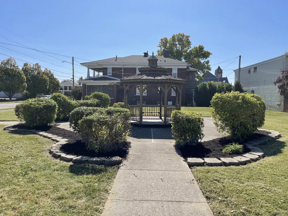 Top-rated residential landscaping for homes across Owensboro, KY - Personal Touch Property Maintenance