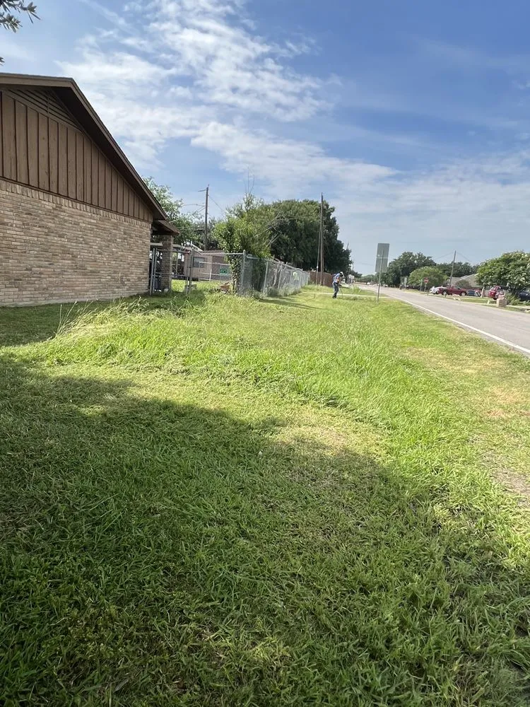 Local lawn care service in Grand Prairie, TX - Pesina Landscaping