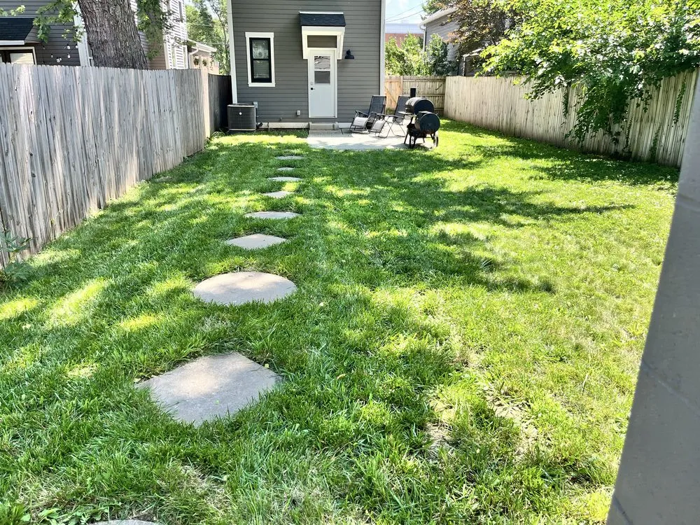 Trusted lawn mowing service in Whitehall, OH - Pesos Lawn Care